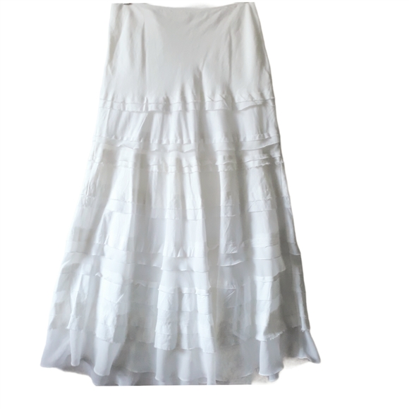 White House Black market linen skirt size 4